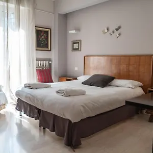 casa-dei-ruscelli.barihotels.org/