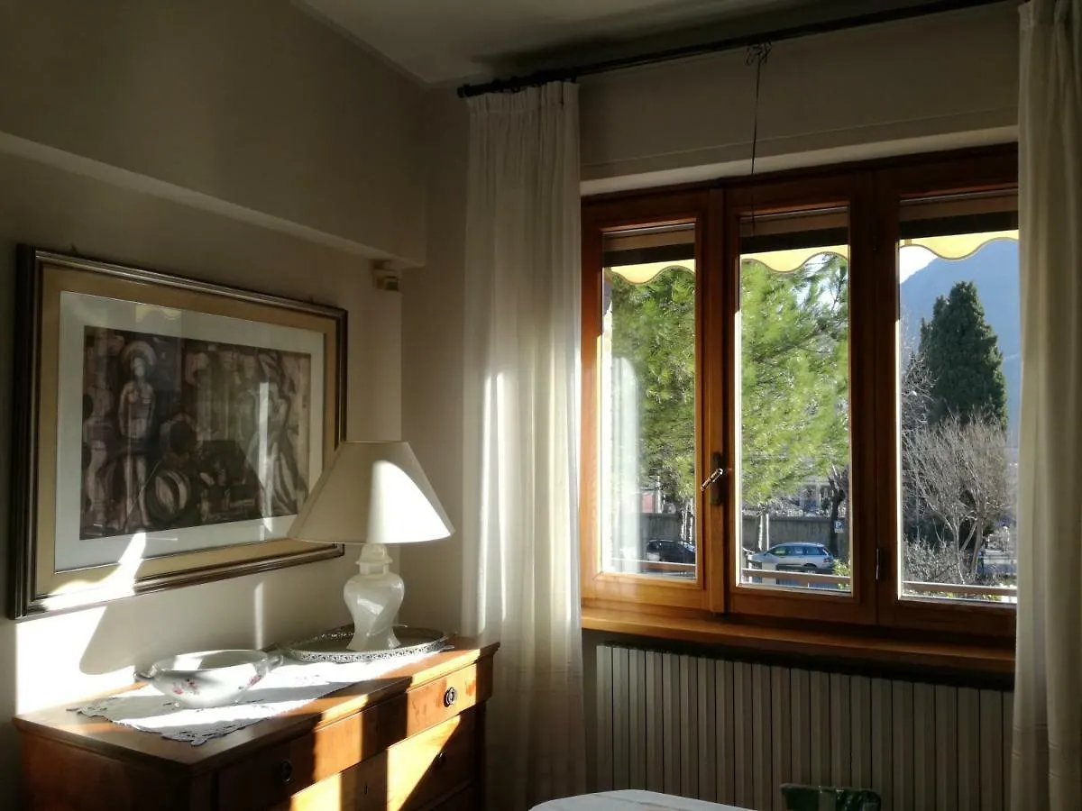 Apartment Gerry Home Valmadrera Italy