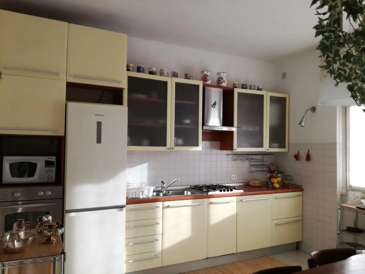 Gerry Home Valmadrera